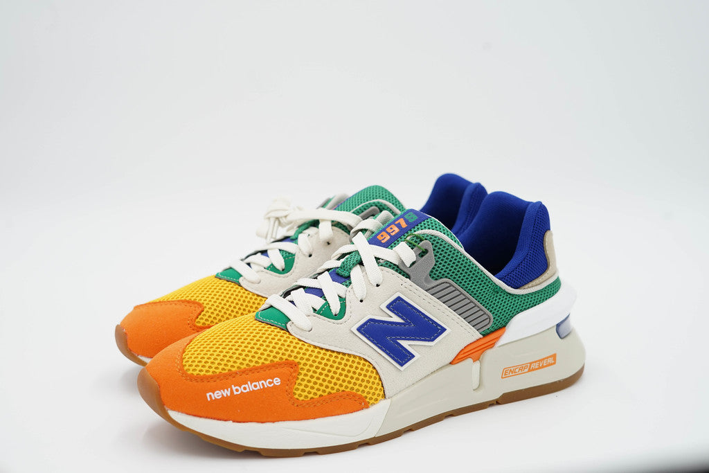 New Balance MS997JHX Size 9