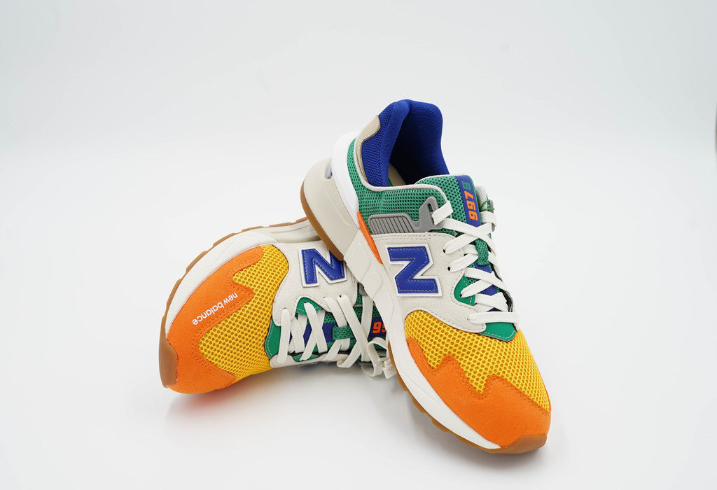 New Balance MS997JHX Size 9
