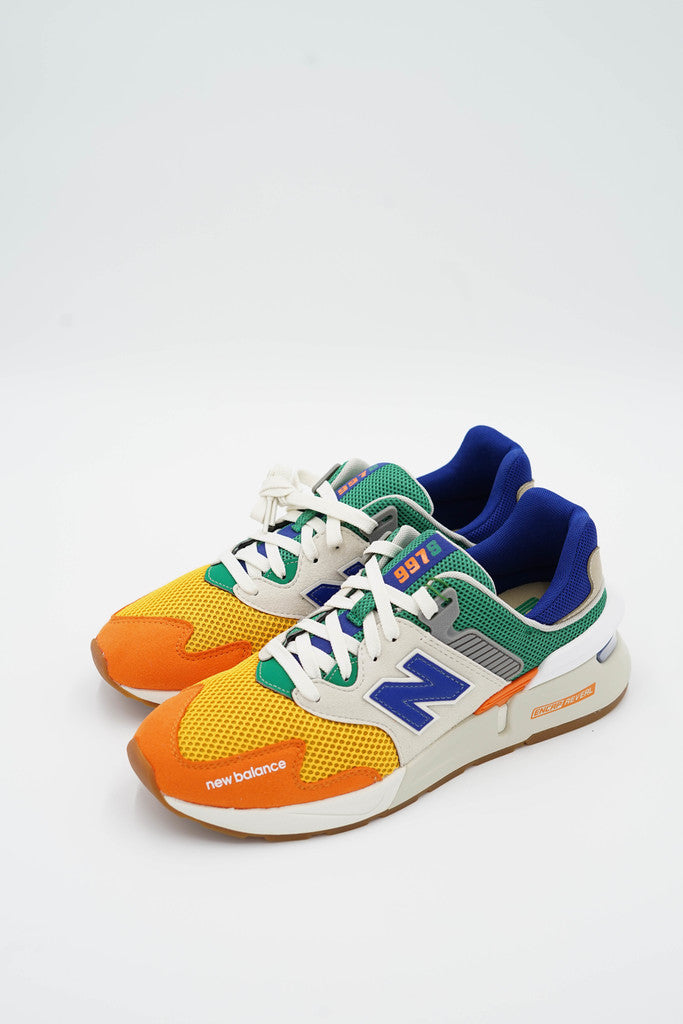 New Balance MS997JHX Size 9